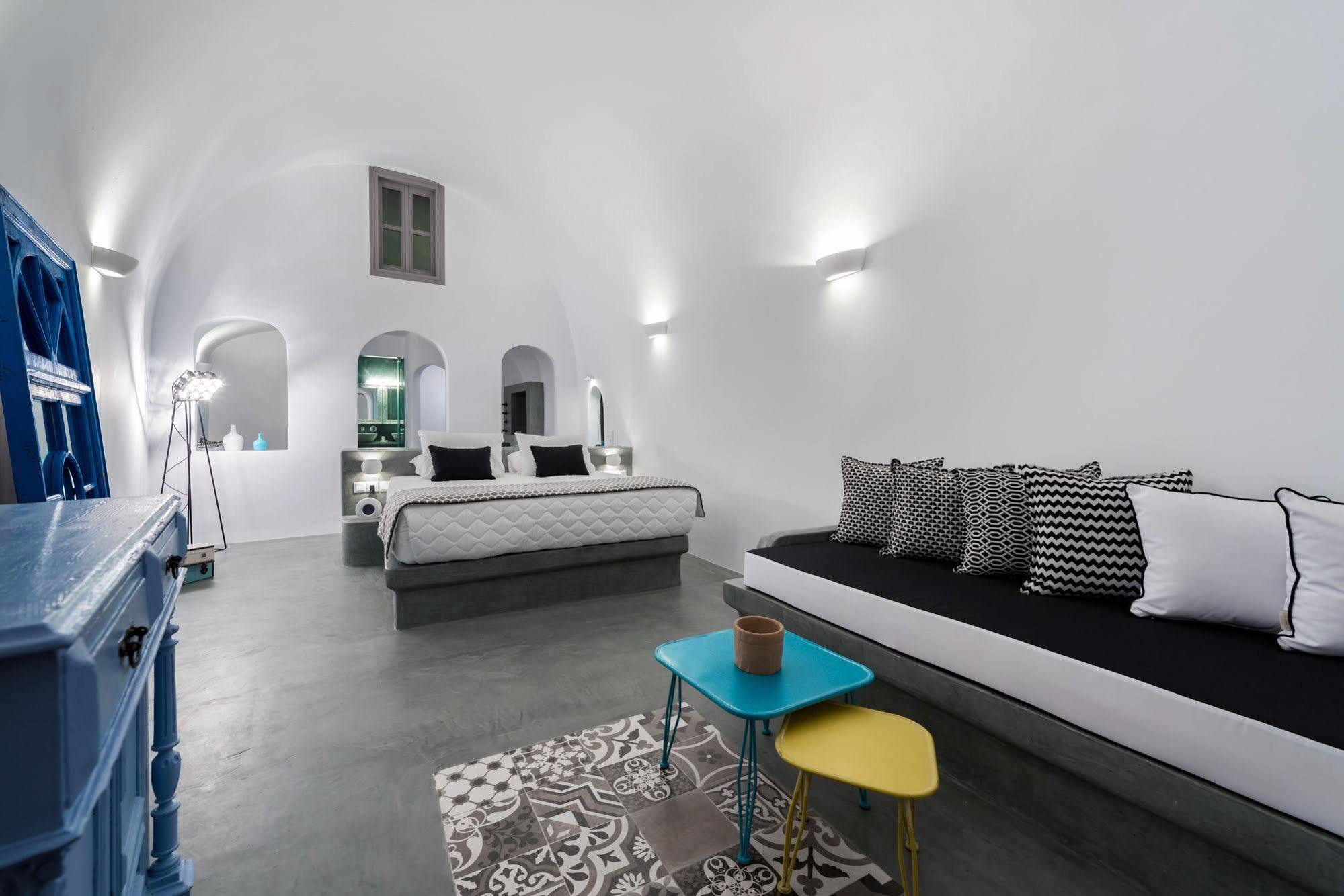 Modernity Suites Firá Buitenkant foto