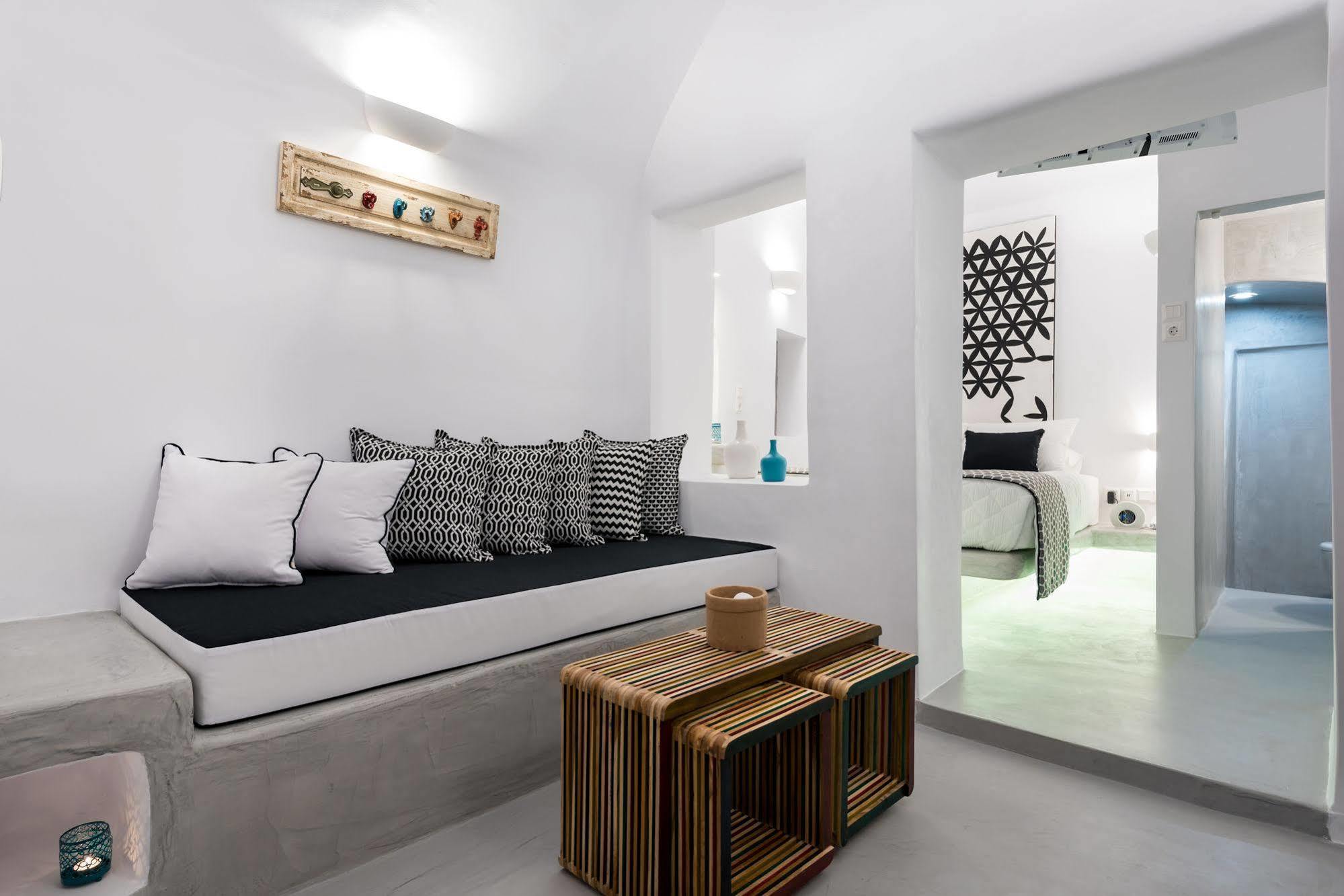 Modernity Suites Firá Buitenkant foto